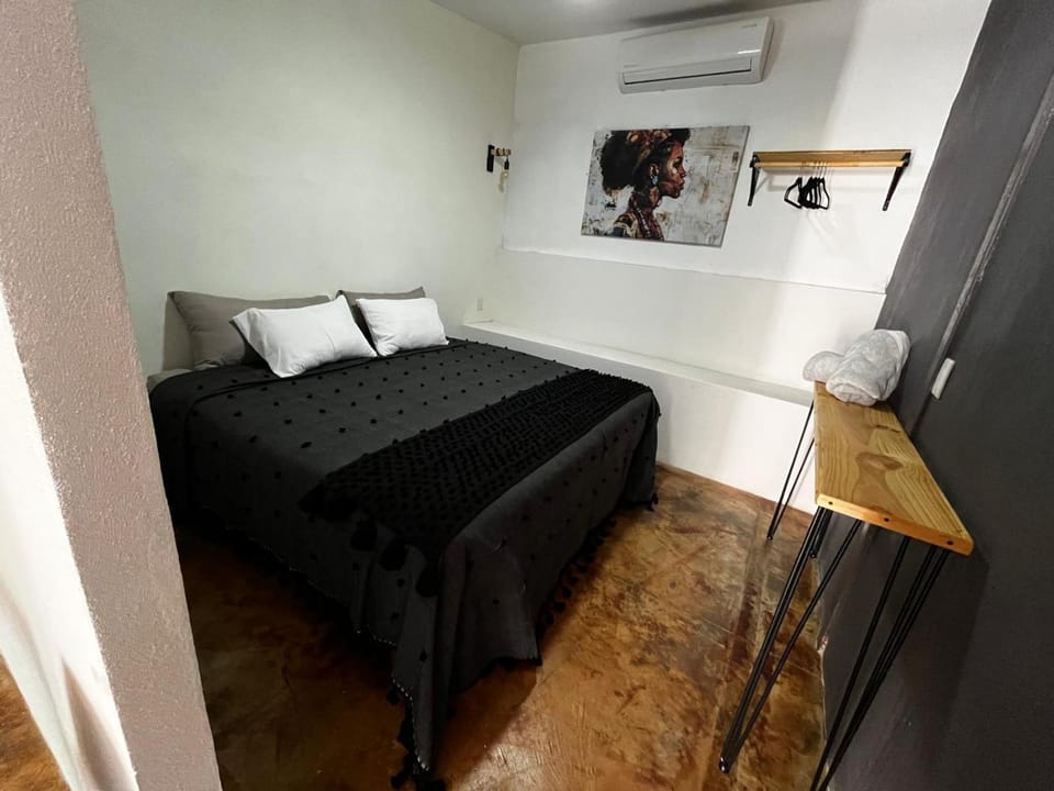 Bed, Bedroom, air conditioner