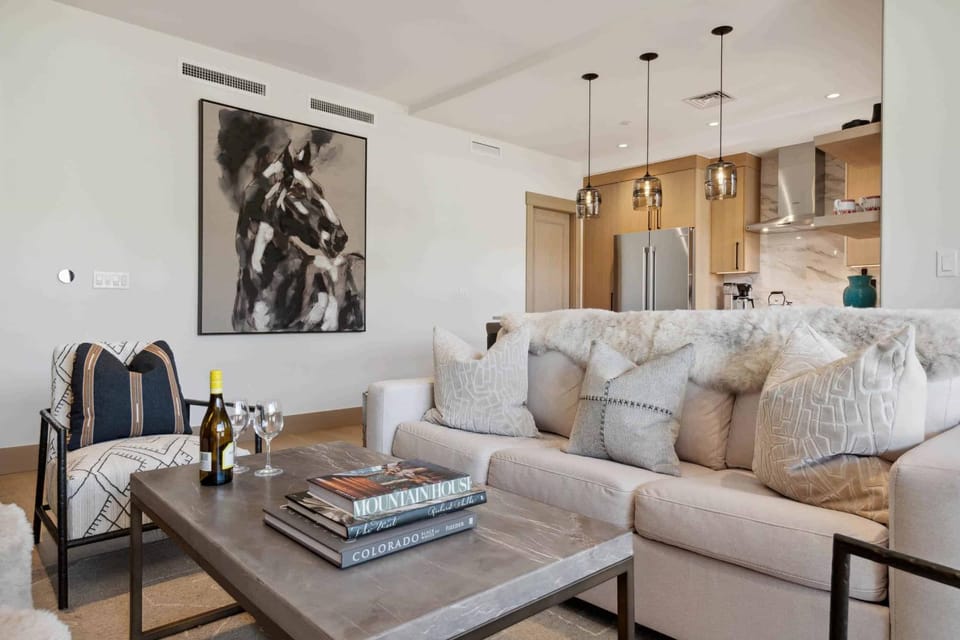 One Riverfront Condo 405 by East West Hospitality Apartment in Avon
