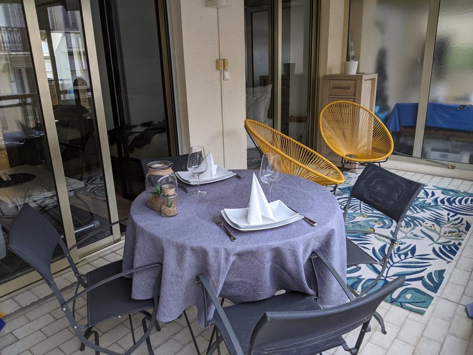 Balcony/Terrace, Balcony/Terrace
