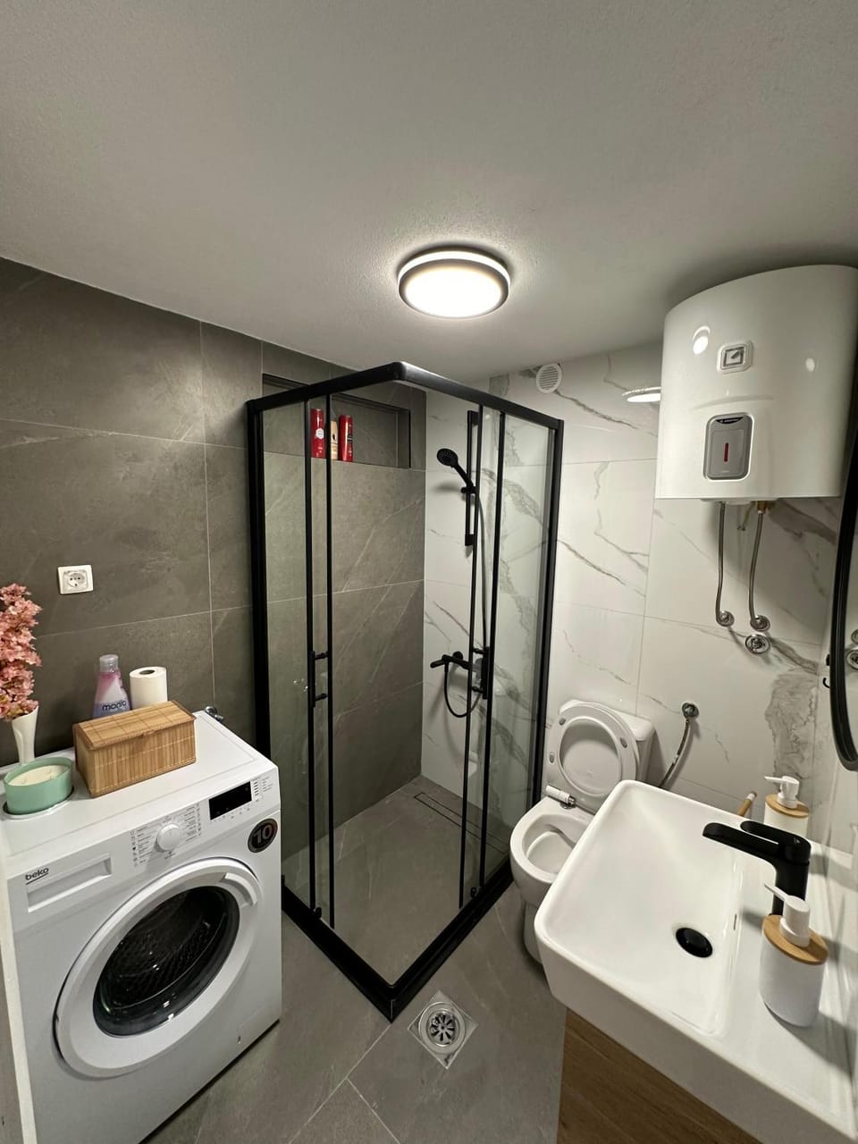 Shower, Bathroom