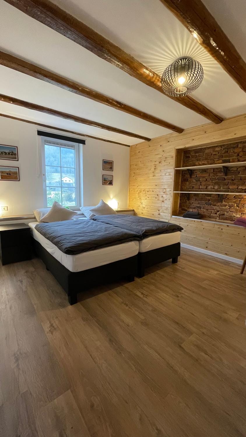 Bed, Bedroom