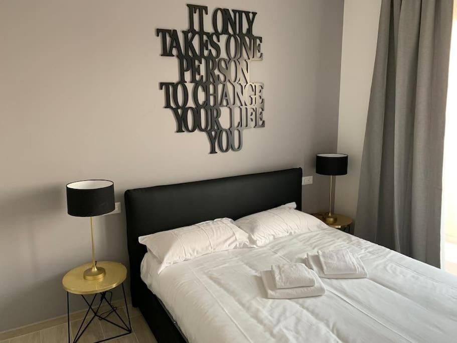 Trilocale con due bagni M5 CityLife SkyNest Milano Apartment in Milan