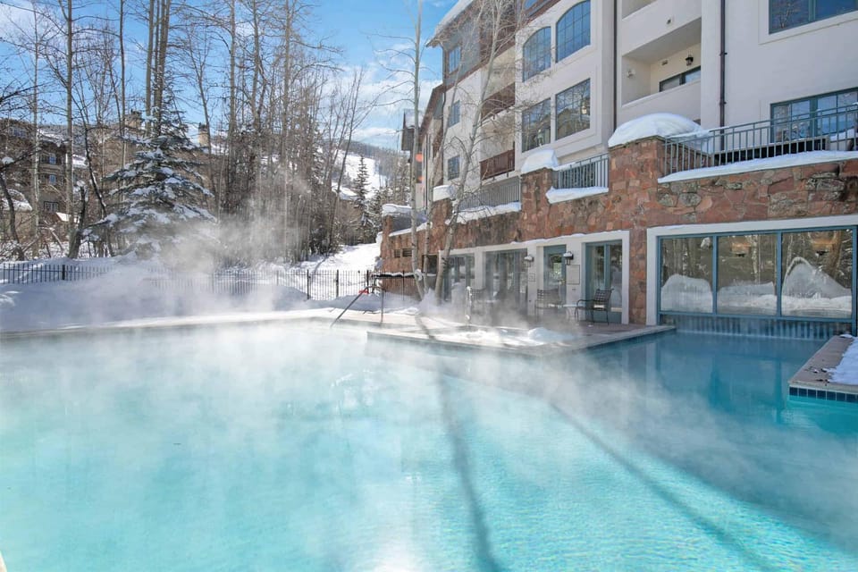 Oxford Court 208 by East West Hospitality Apartment in Beaver Creek