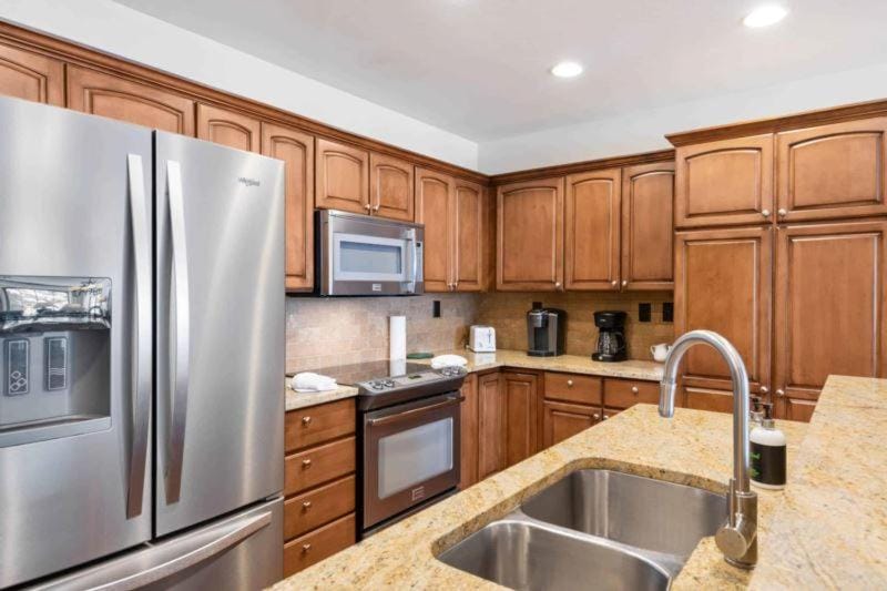 Oxford Court 210 by East West Hospitality Apartment in Beaver Creek