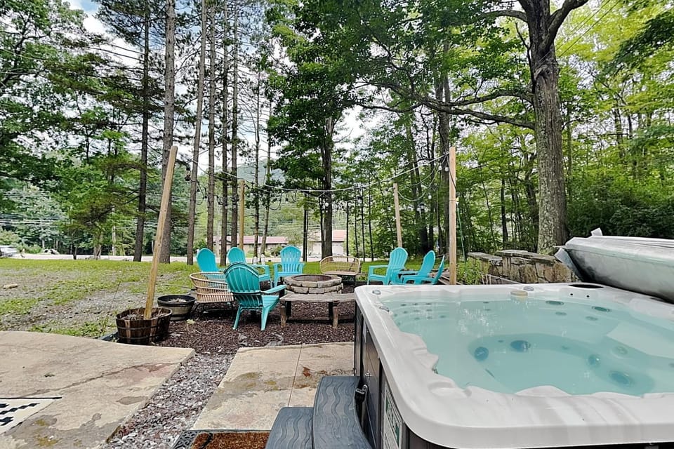 BBQ facilities, Garden, Hot Tub, Garden view