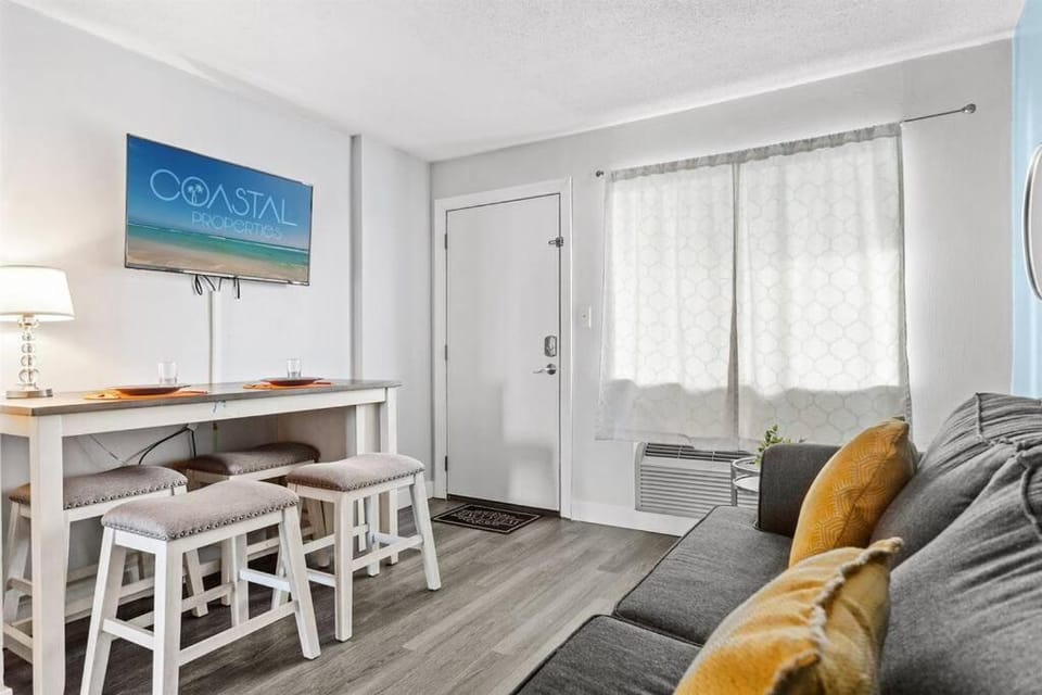 Chic & Charming 1BR Oceanview Suite! BW 414 Apartment in Myrtle Beach