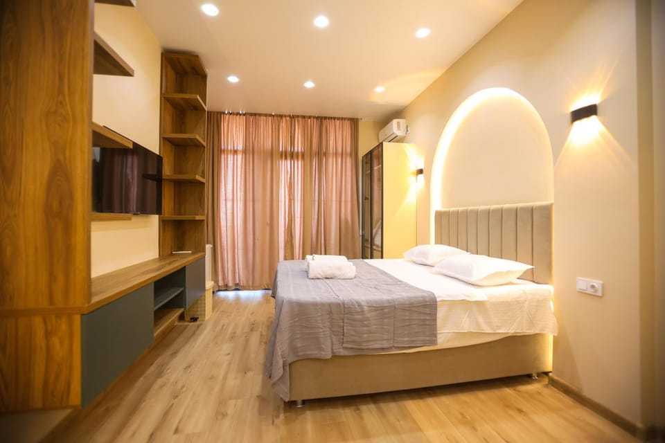 Bed, Bedroom
