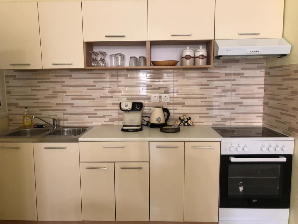 Coffee/tea facilities, Kitchen or kitchenette