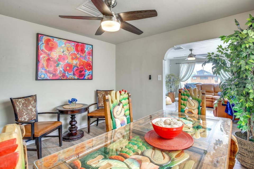 Downtown El Paso Home about 1 Mi to Medical Center St House in Ciudad Juarez