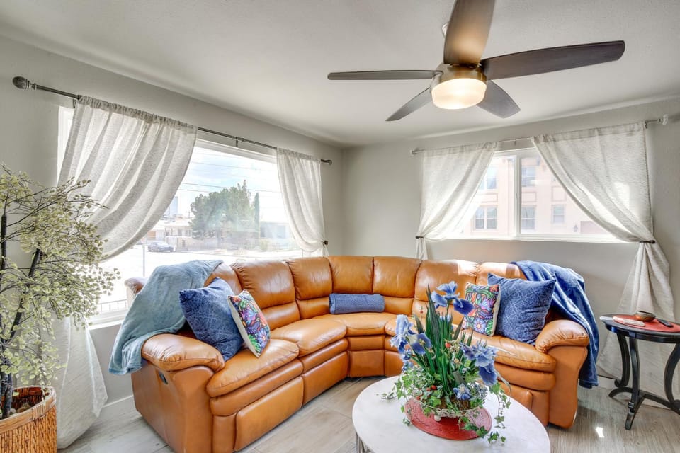 Downtown El Paso Home about 1 Mi to Medical Center St House in Ciudad Juarez