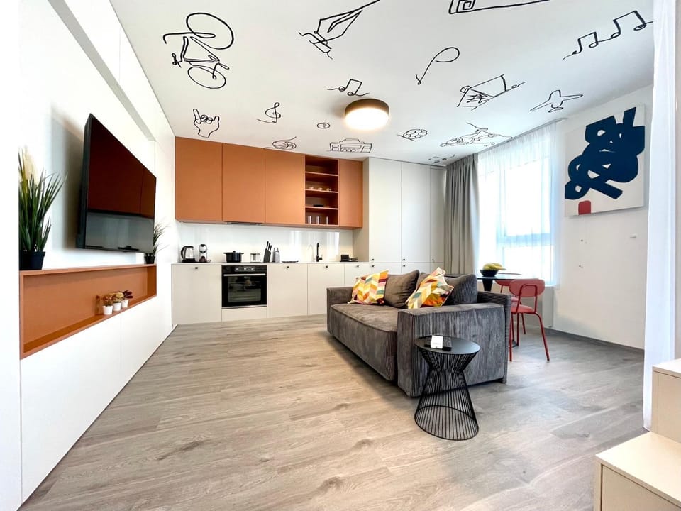 Kitchen or kitchenette, Living room