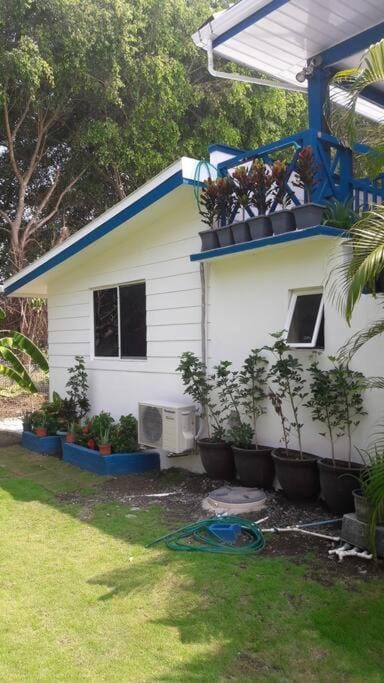 #17A Hermosa Beach Bungalow 1st floor 1 bedroom Apt Apartment in Playa Hermosa
