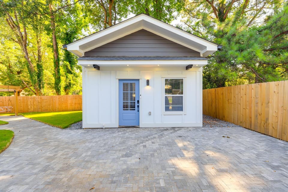 East Point Gem: 8 Mi to Dtwn Atlanta! Apartment in East Point