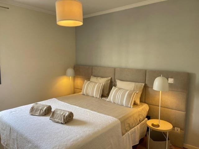 BestHomeStay- Lisbon- Garden, Pool & Garage Apartment in Lisbon