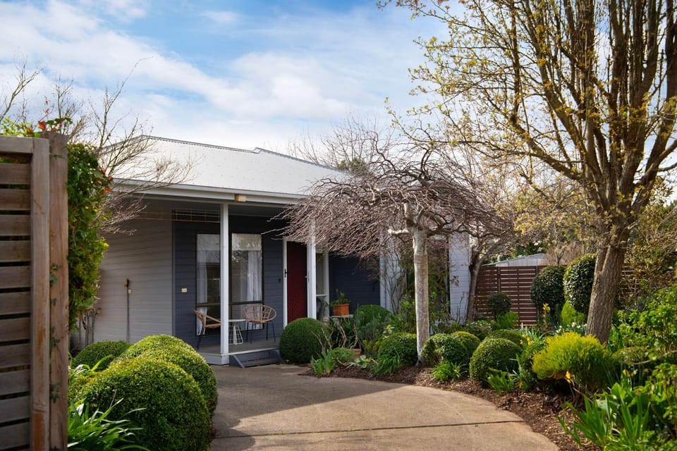 Property building, Garden view