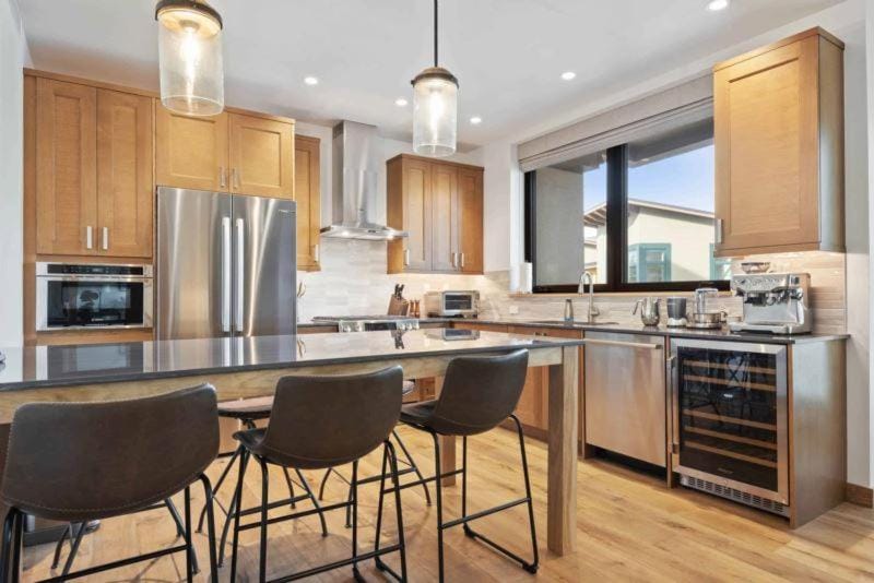 Riverfront Lodge 205 by East West Hospitality Apartment in Avon