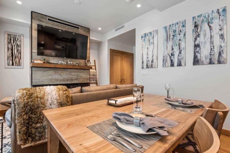 Riverfront Lodge 111 by East West Hospitality Apartment in Avon