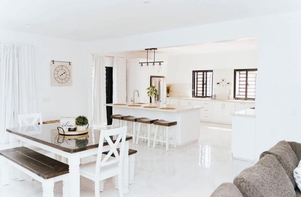 The Jhonson Villa - 8 Pax, 2 Min de La Playa Villa in Samaná Province