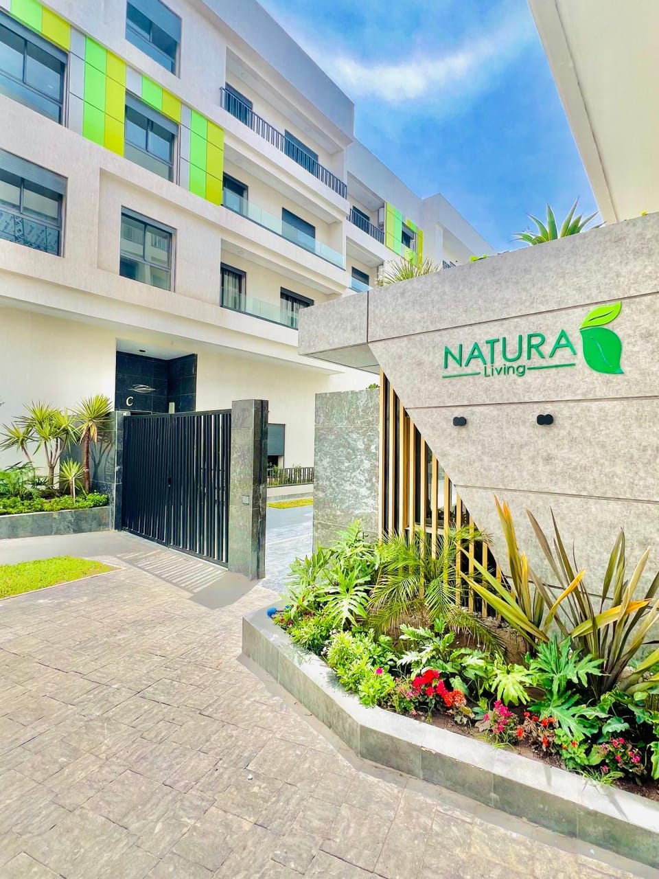 Facade/entrance, Property logo or sign, Lobby or reception