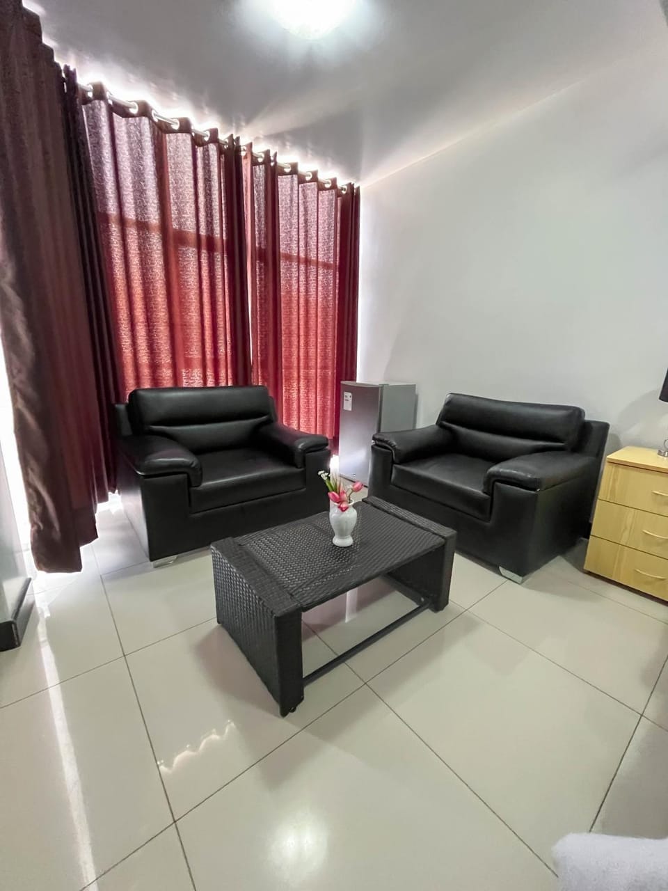 Living room, Seating area, minibar, pet friendly