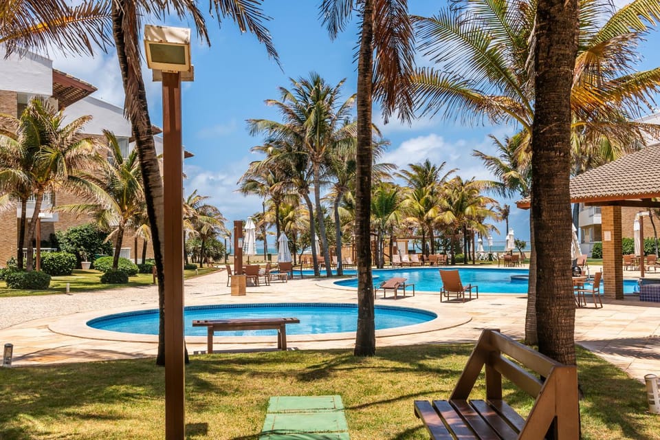 Spring, Day, Swimming pool