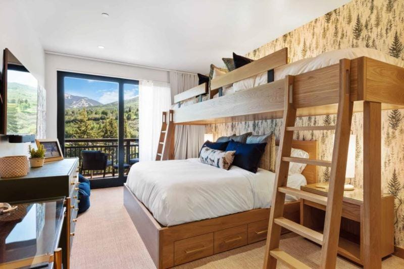 Riverfront Lodge 406 by East West Hospitality Apartment in Avon