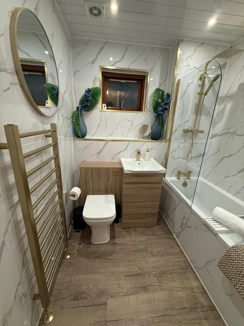 2 Bed Entire Upper Cottage Flat in Central Glasgow Apartment in Glasgow