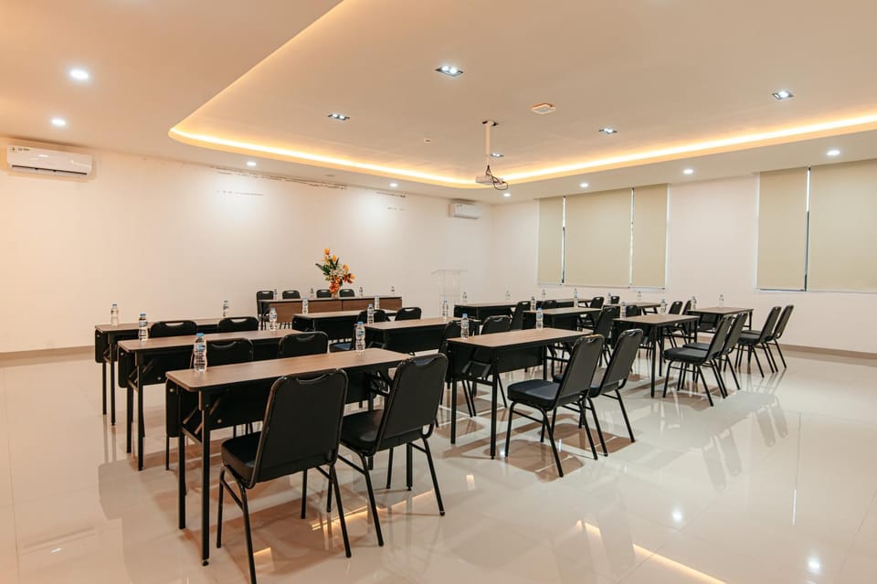 Meeting/conference room