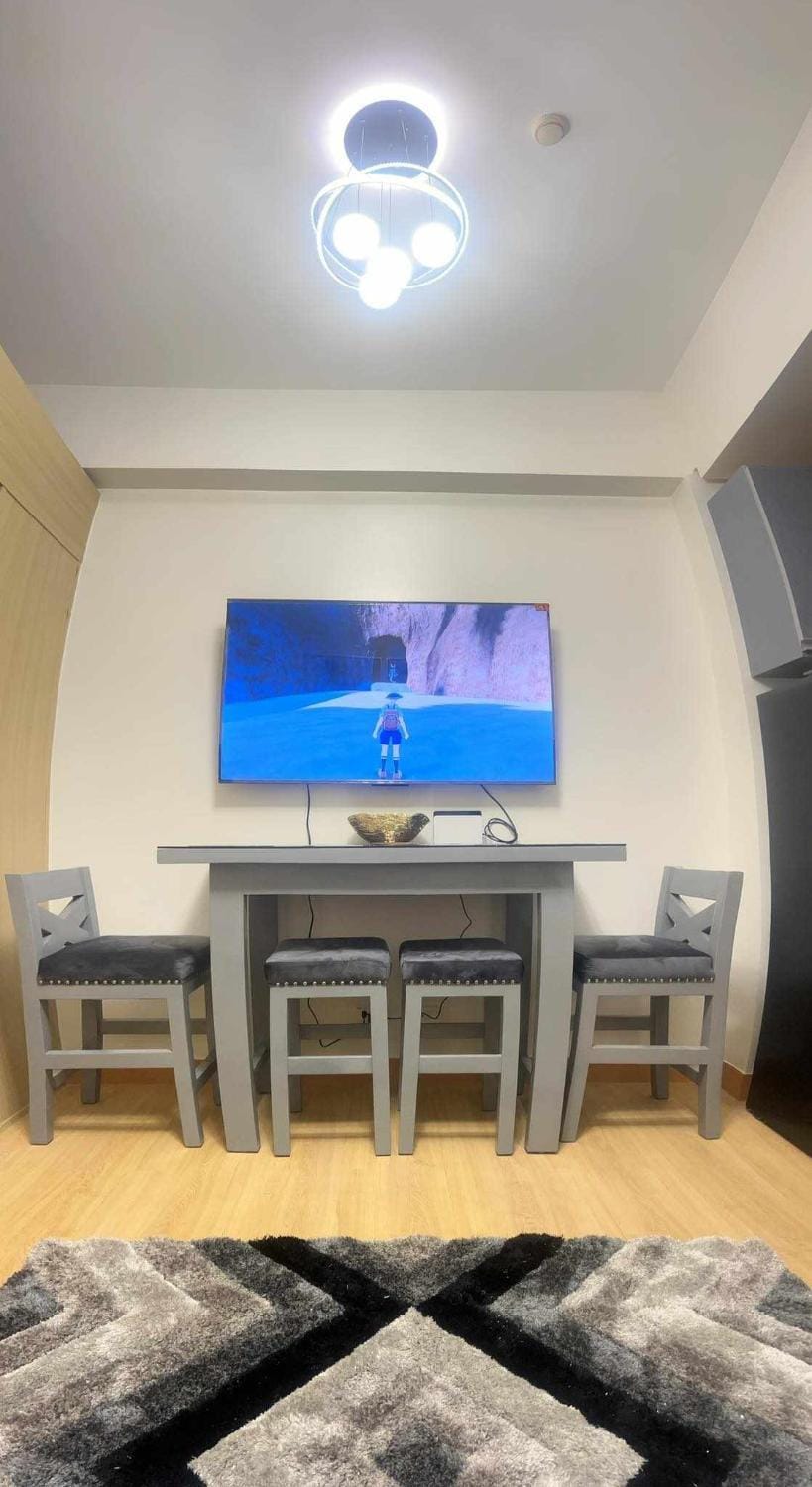 GedLi Staycation Tower 5 unit 610 Trees Residences Novaliches Apartment hotel in Quezon City
