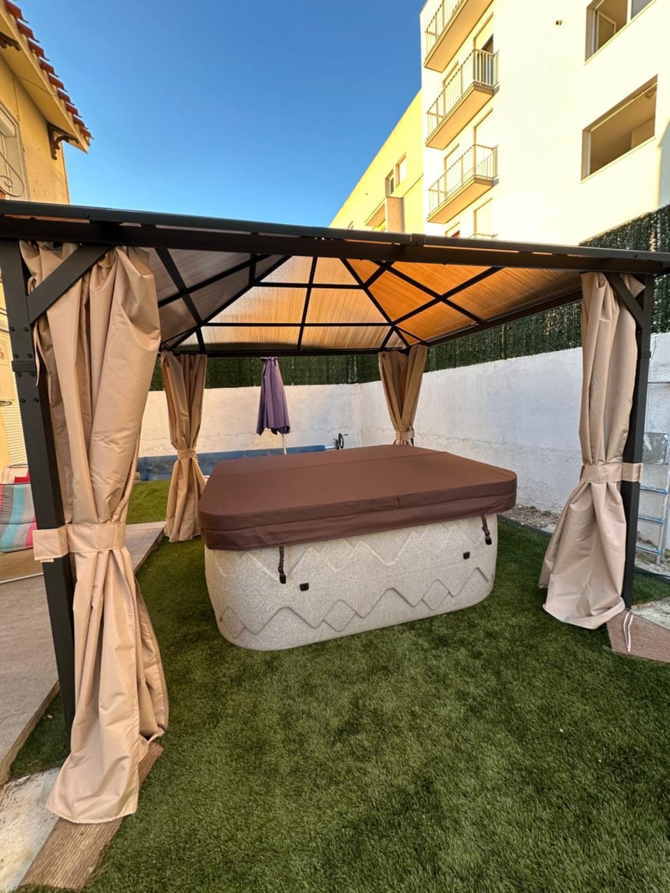 Jolie Villa piscine climatisé 8 pers proche centre-ville Perpignan Villa in Perpignan