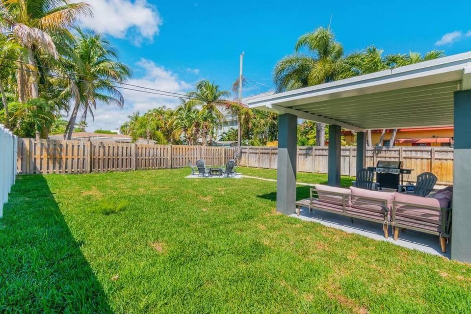 Executive Retreat Unit 1 - Fort Lauderdale House in Fort Lauderdale