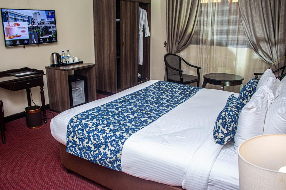 Bed, TV and multimedia