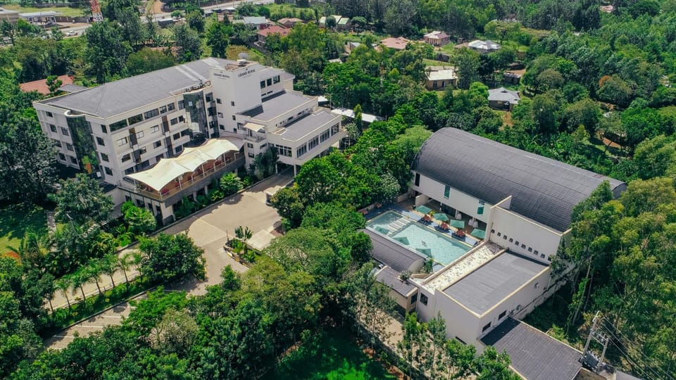 Property building, Day, Bird's eye view, Pool view