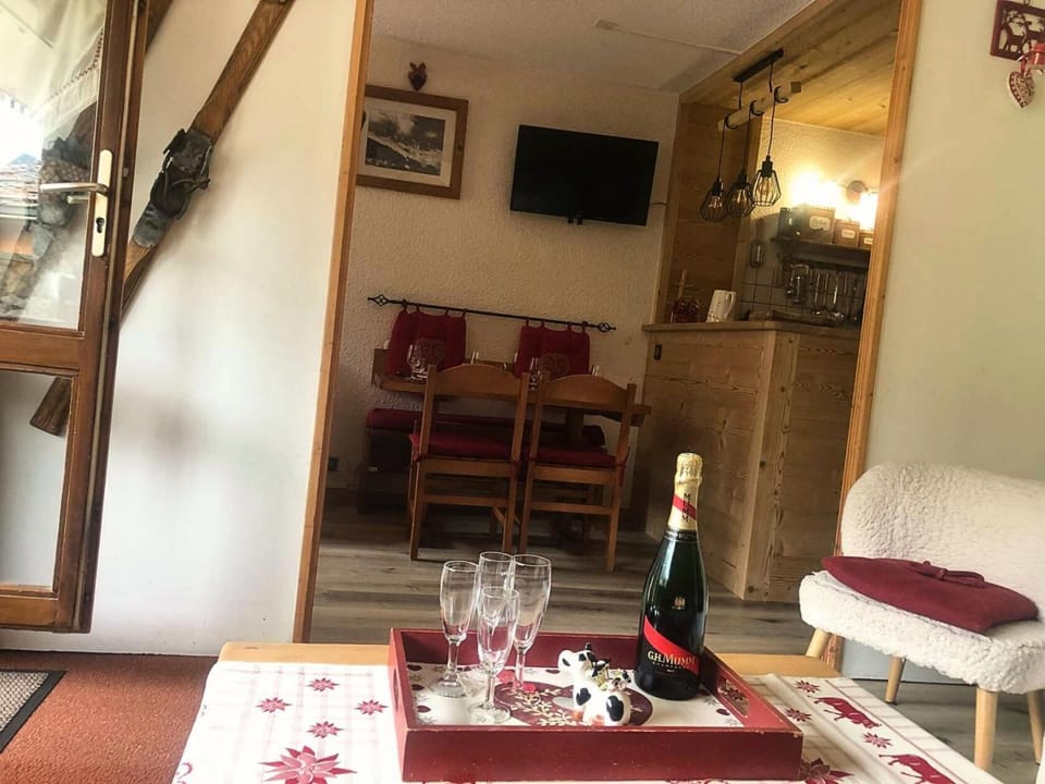 Résidence Prariond - Prariond 12 - Joli studio divisible 4 personnes , hameau Mottet MAE-1091 Apartment in Les Avanchers-Valmorel