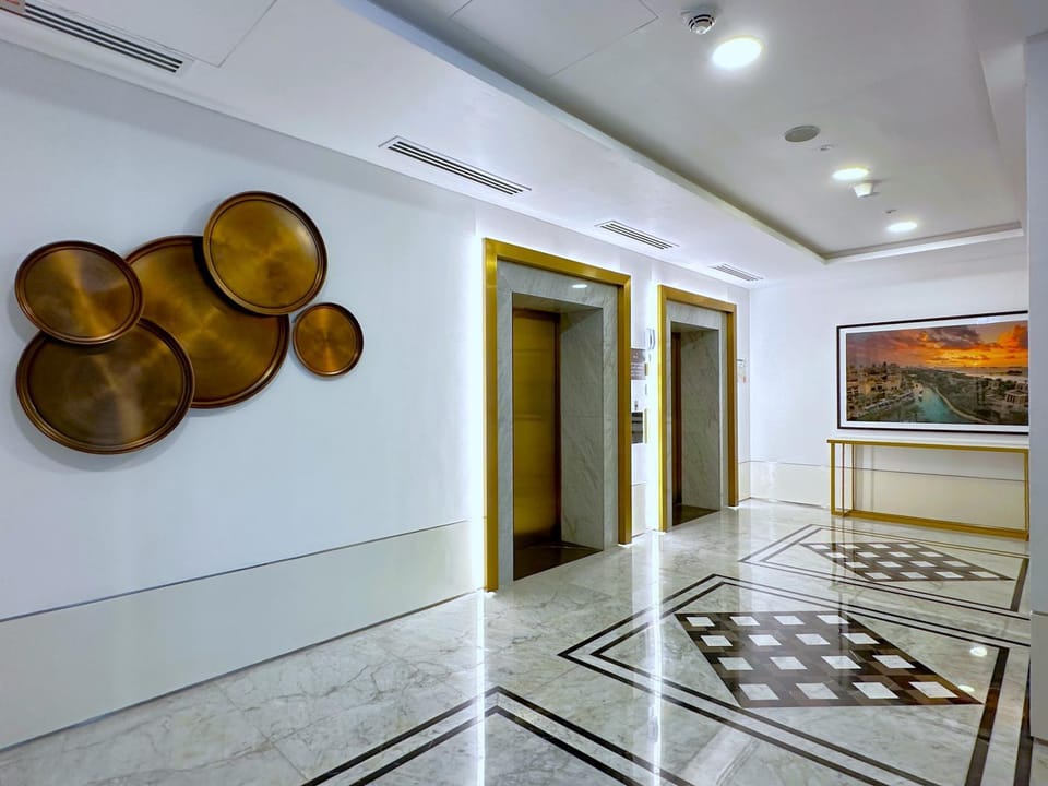 MegaLuxury Flat Resort, Amazing Pool, Burj direct View Apartment in Dubai