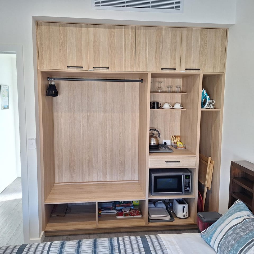 Kitchen or kitchenette, wardrobe