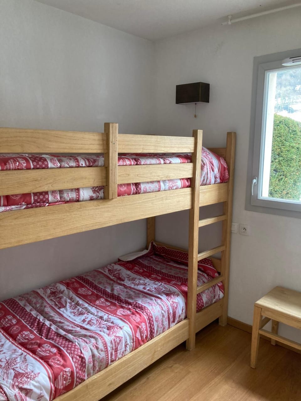 bunk bed