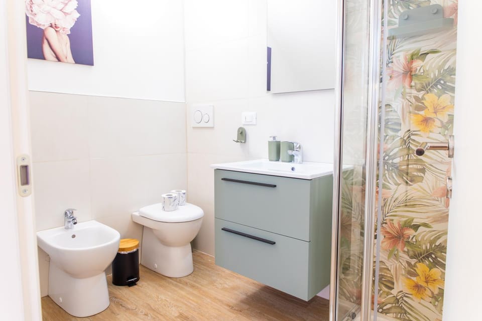 Shower, Toilet, Bathroom, bidet