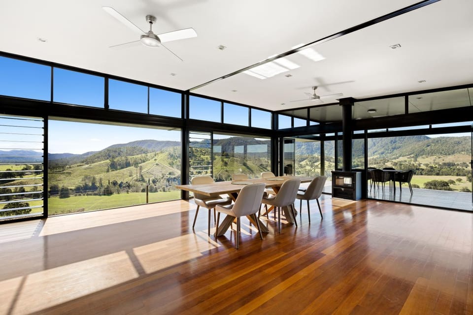 Natural landscape, Balcony/Terrace, Dining area, Mountain view