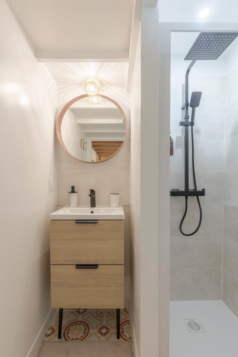 Shower, Bathroom
