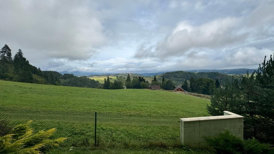 Nearby landmark, Natural landscape, View (from property/room), Mountain view