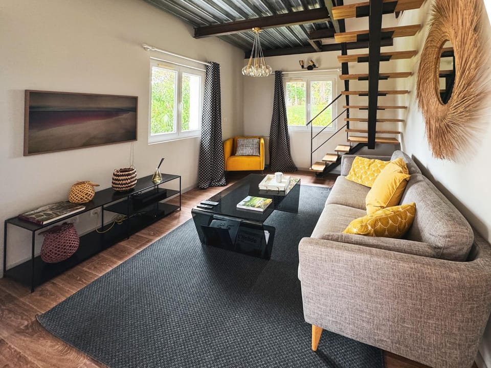 Communal lounge/ TV room, Seating area