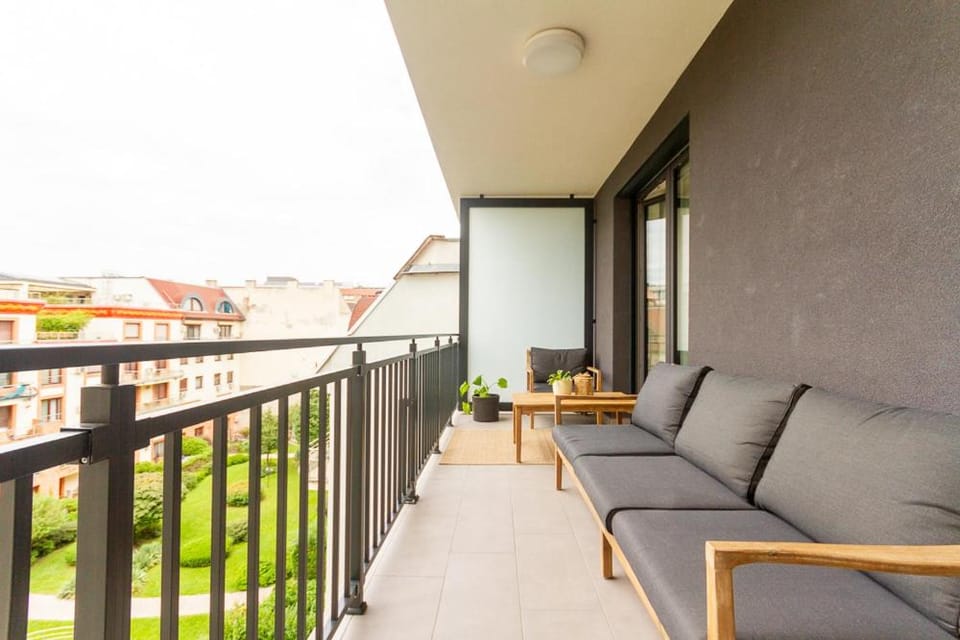 Urban Forest Apartment Apartment in Budapest