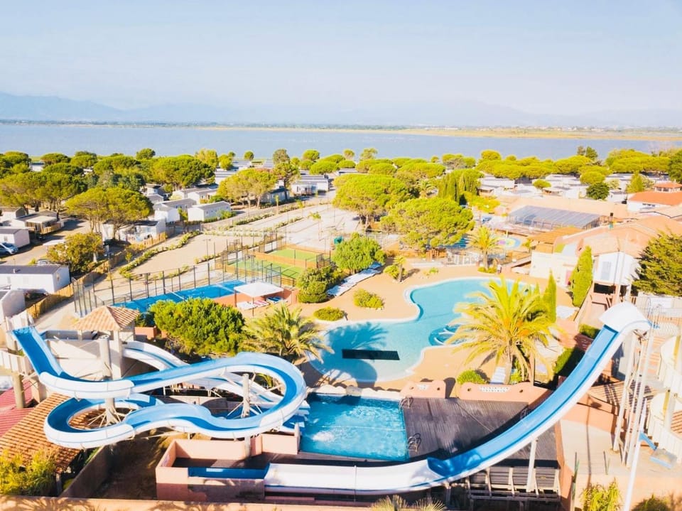 Mobil'home Canet en Roussillon Campground/ 
RV Resort in Canet-en-Roussillon