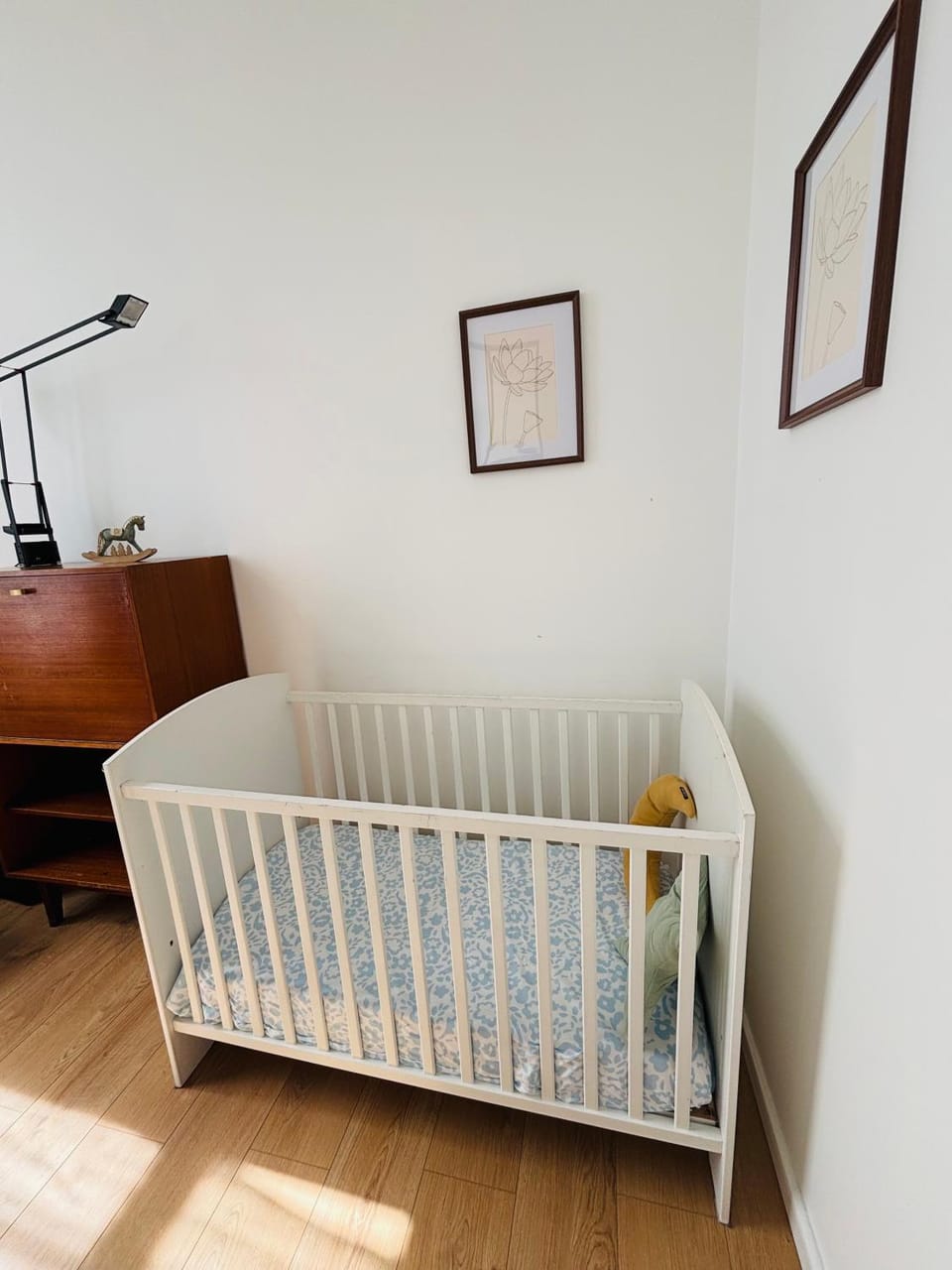 cot