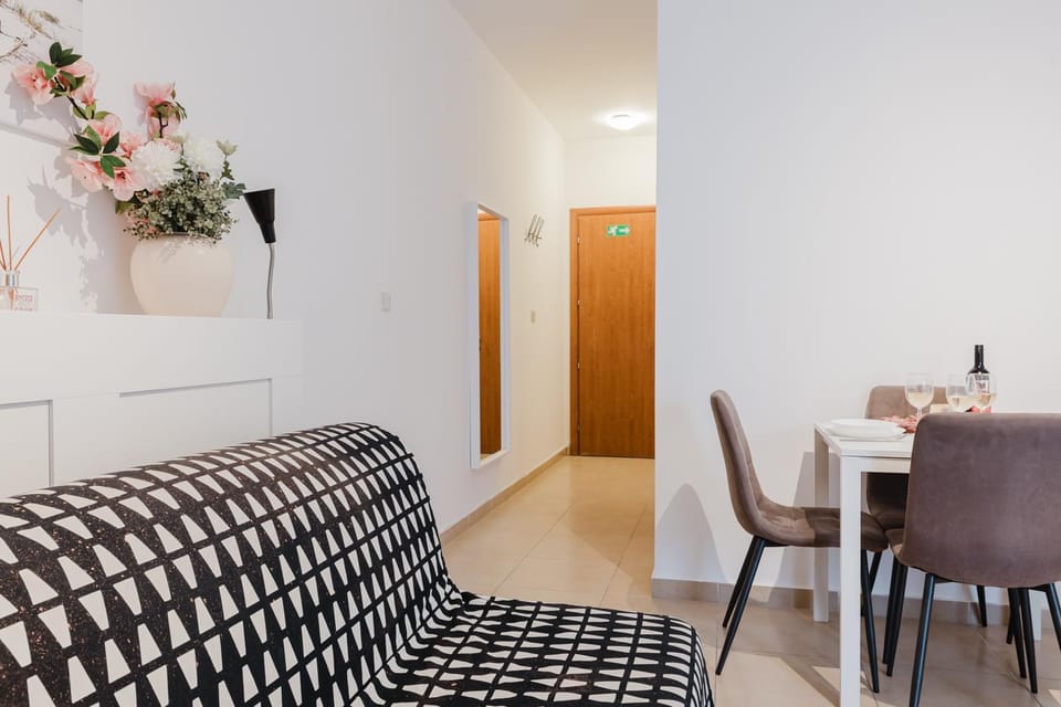 Tropea Court Sliema Apartment 6B by Homely Apartment in Sliema