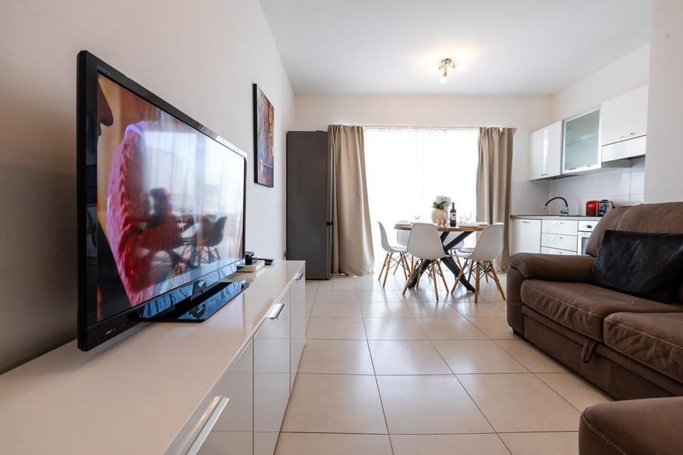 Tropea Court 2BED Penthouse in Sliema by Homely Apartment in Sliema