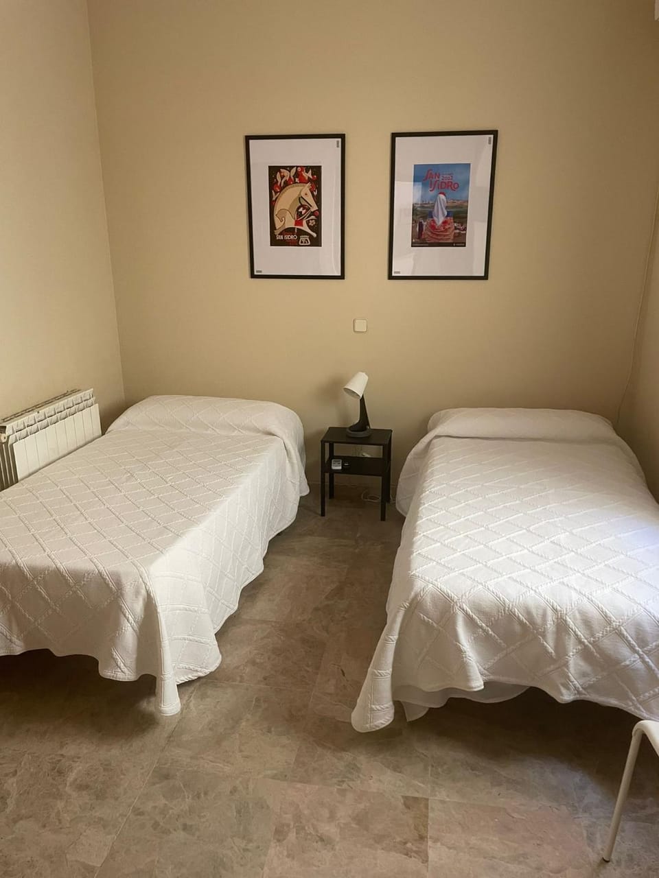 Pensión Término Bed and Breakfast in Madrid