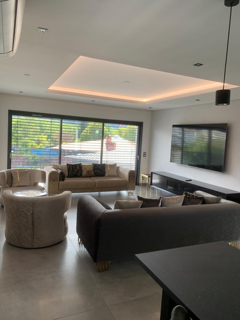 Maison Jacuzzi Villa in Thonon-les-Bains