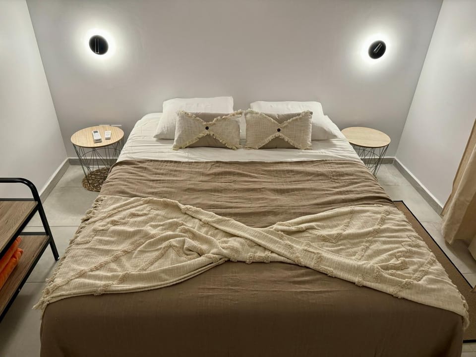 NEW comfortable and modern apartment near Jarry businesses Apartment in Leeward Islands